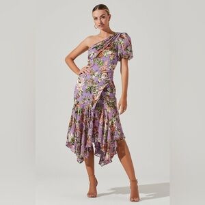 NWT ASTR The Label Santorini Floral One Shoulder Midi Dressing Lavender
